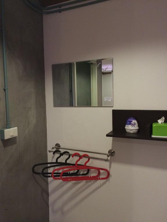 K2 Backpacker Hostel เขาหลัก ห้อง รูปภาพ
