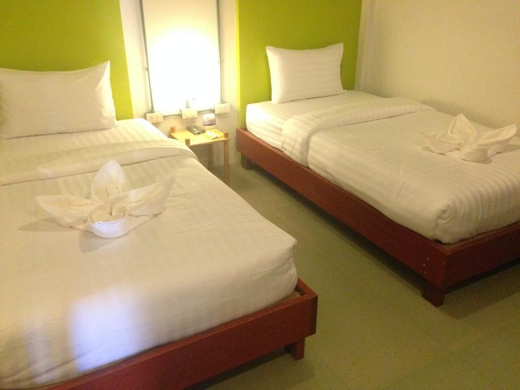 K2 Backpacker Hostel เขาหลัก ห้อง รูปภาพ