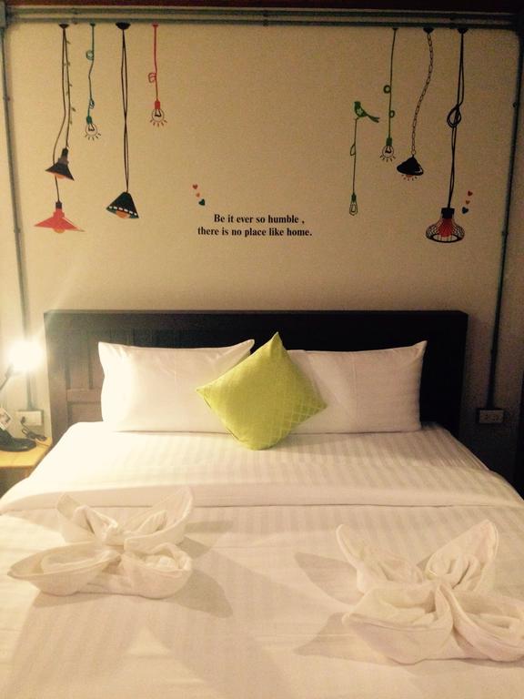 K2 Backpacker Hostel เขาหลัก ห้อง รูปภาพ